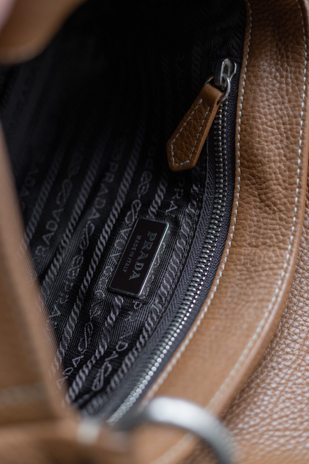 Prada, Hobo – Bild 11