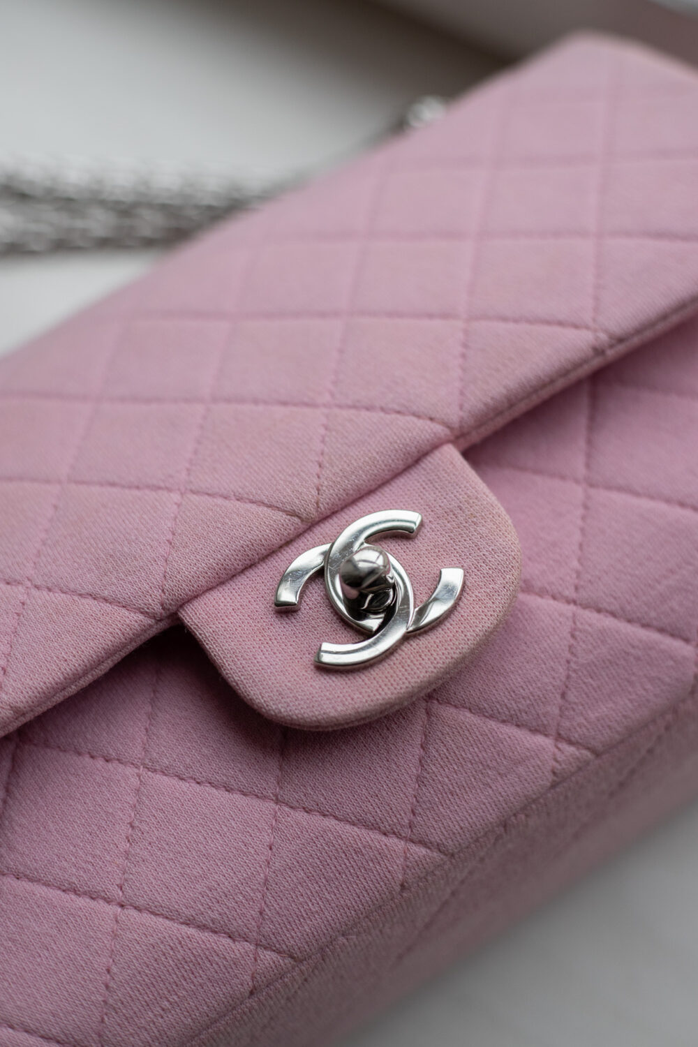 Chanel, Medium Classic Double Flap Jersey – Bild 11