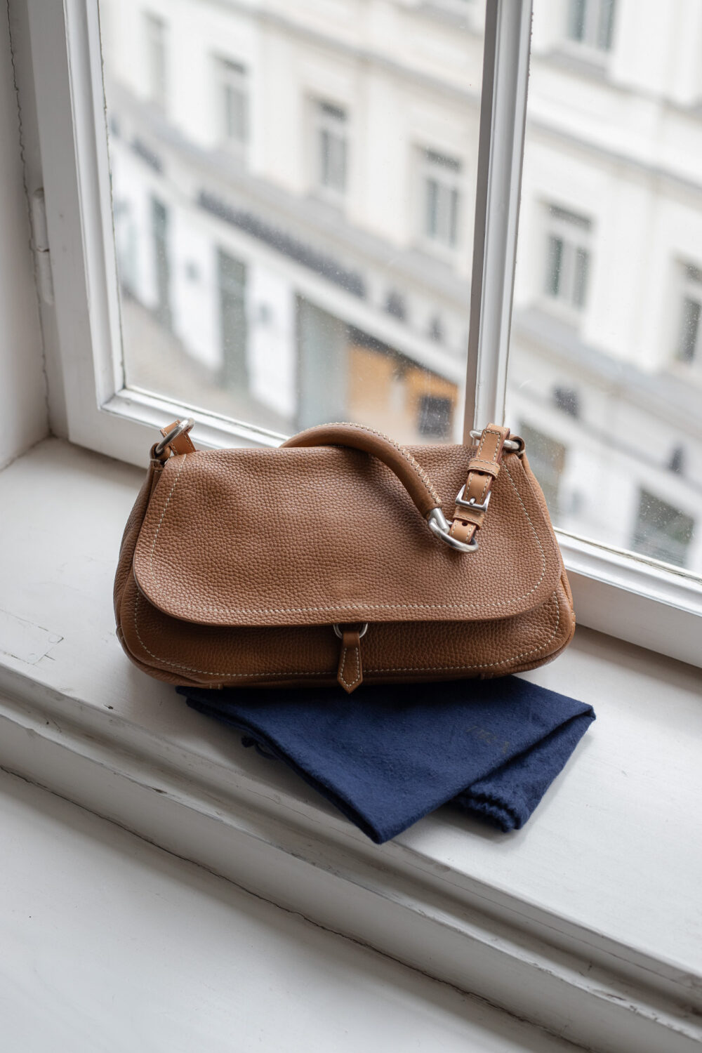 Prada, Hobo