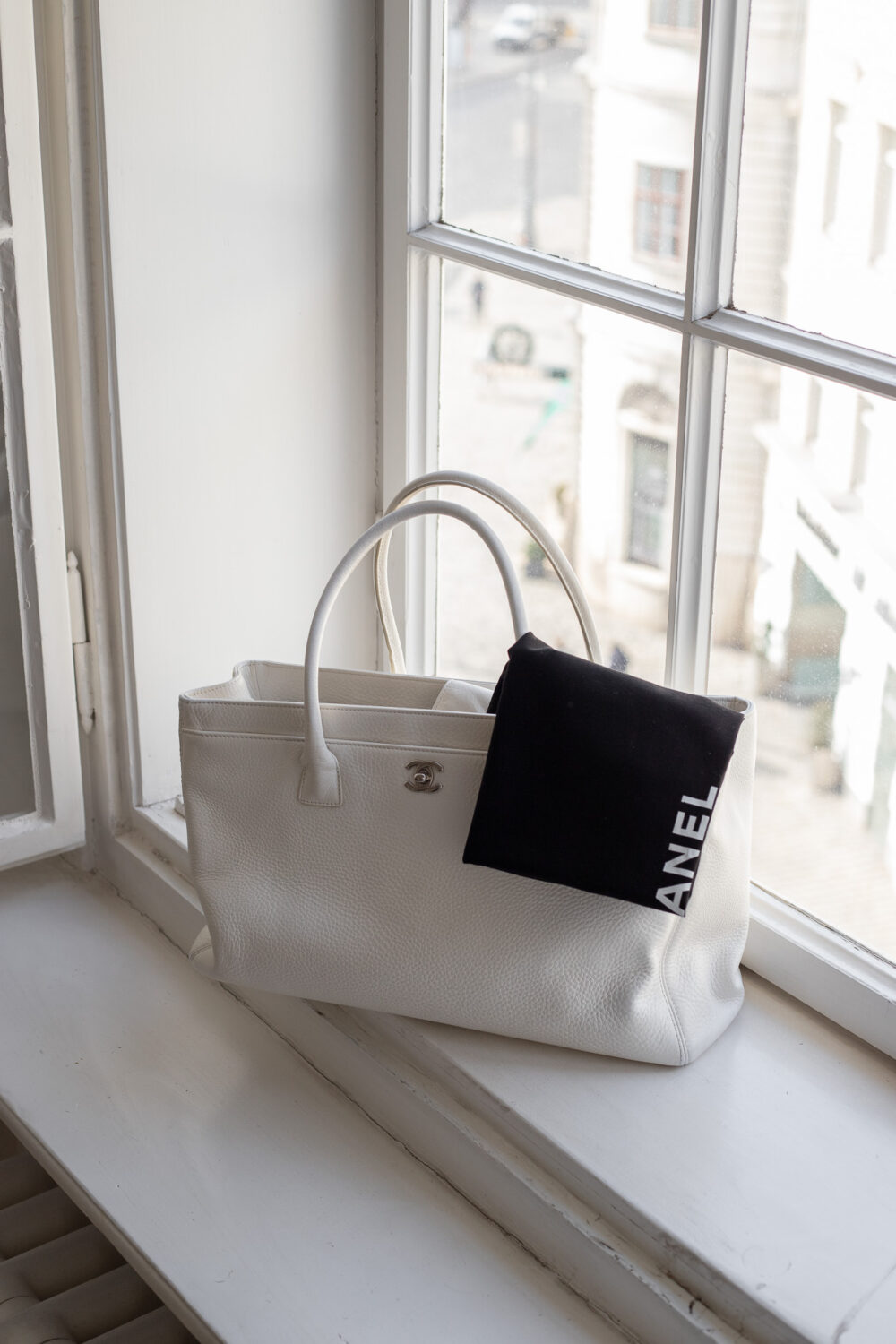 Chanel, Executive Shopper – Bild 20