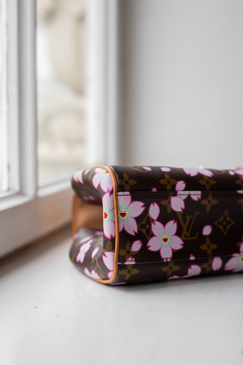 Louis Vuitton, LV X Takashi Murakami Sac Retro PM Cherry Blossom – Bild 8