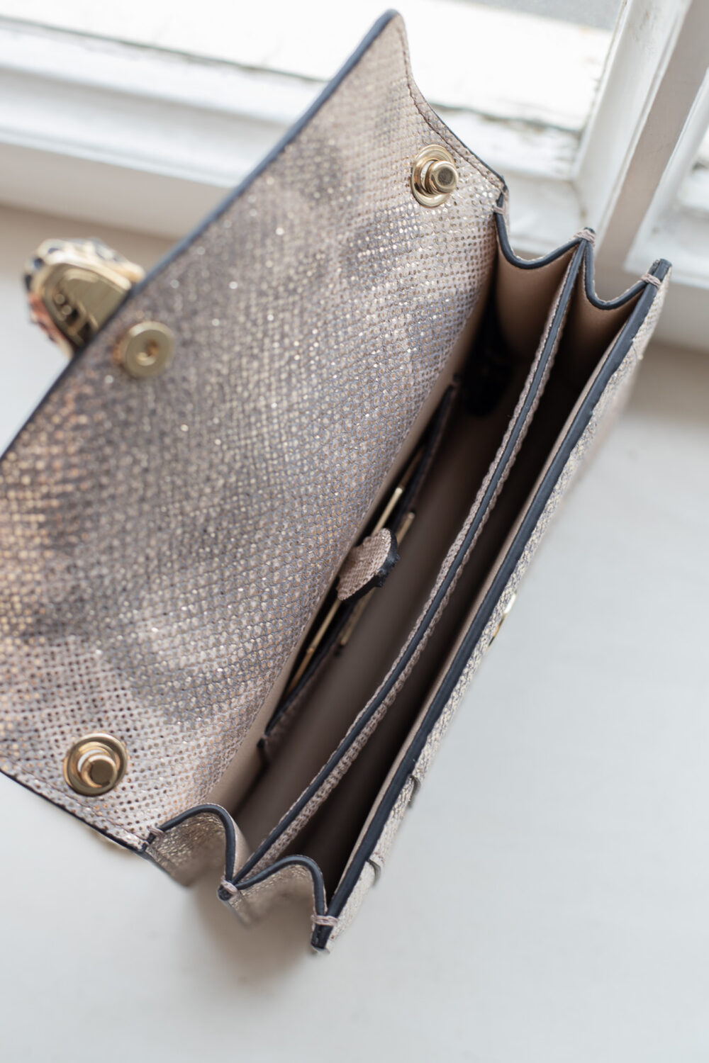 BVLGARI, Serpenti Mini Metallic Gold – Bild 15