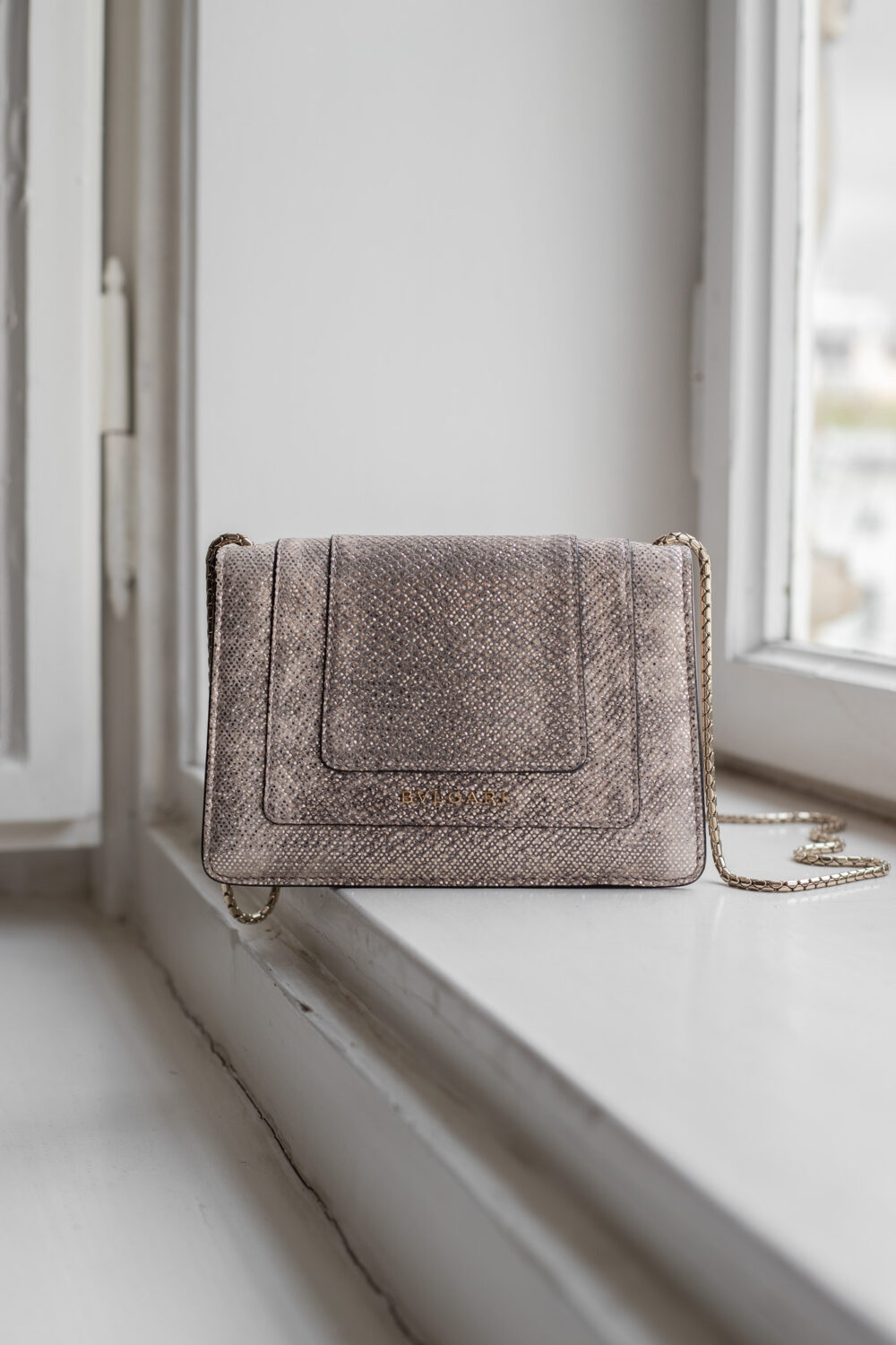 BVLGARI, Serpenti Mini Metallic Gold – Bild 3