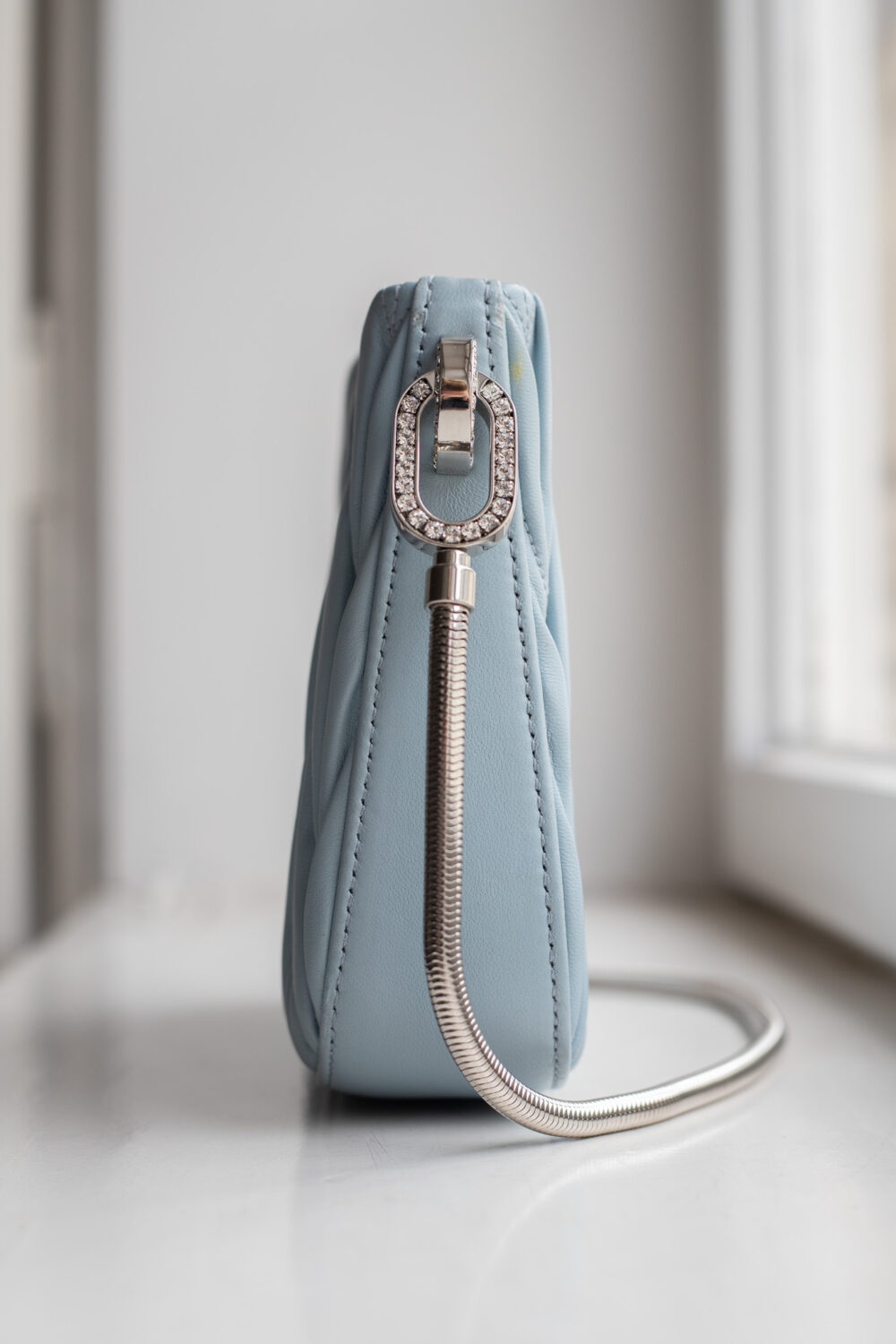 Miu Miu, Pochette – Bild 4