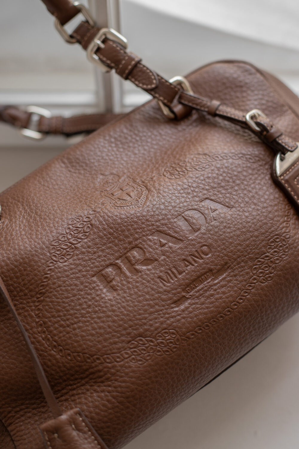 Prada, Vitello Daino Bauletto Bowling Bag – Bild 10