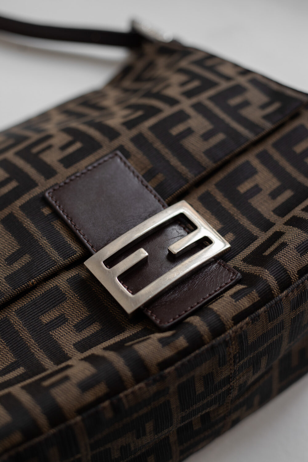 Fendi, Mamma Baguette – Bild 11