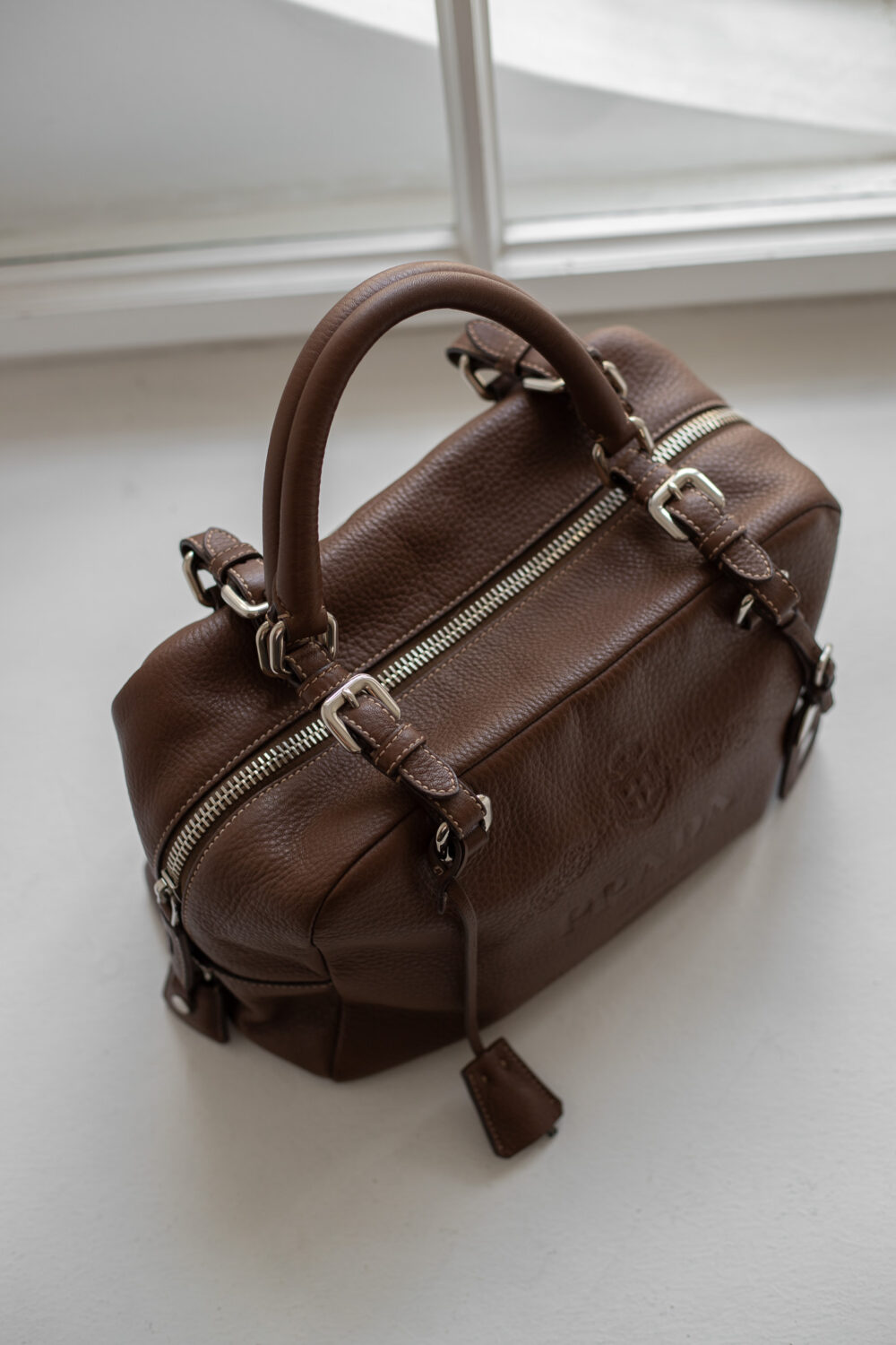 Prada, Vitello Daino Bauletto Bowling Bag – Bild 11