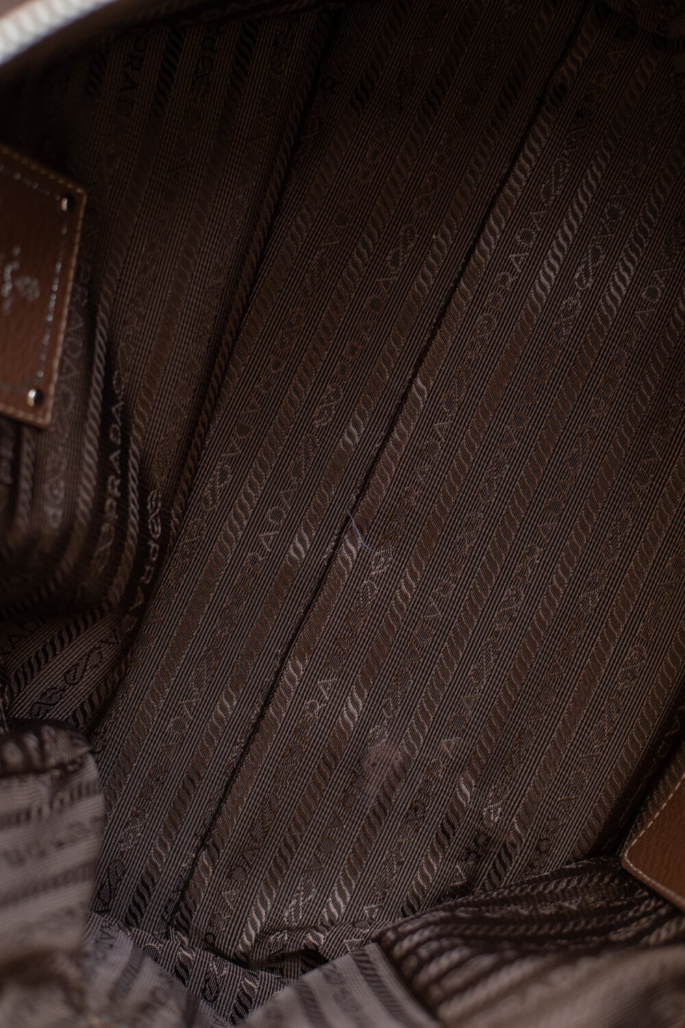 Prada, Vitello Daino Bauletto Bowling Bag – Bild 13