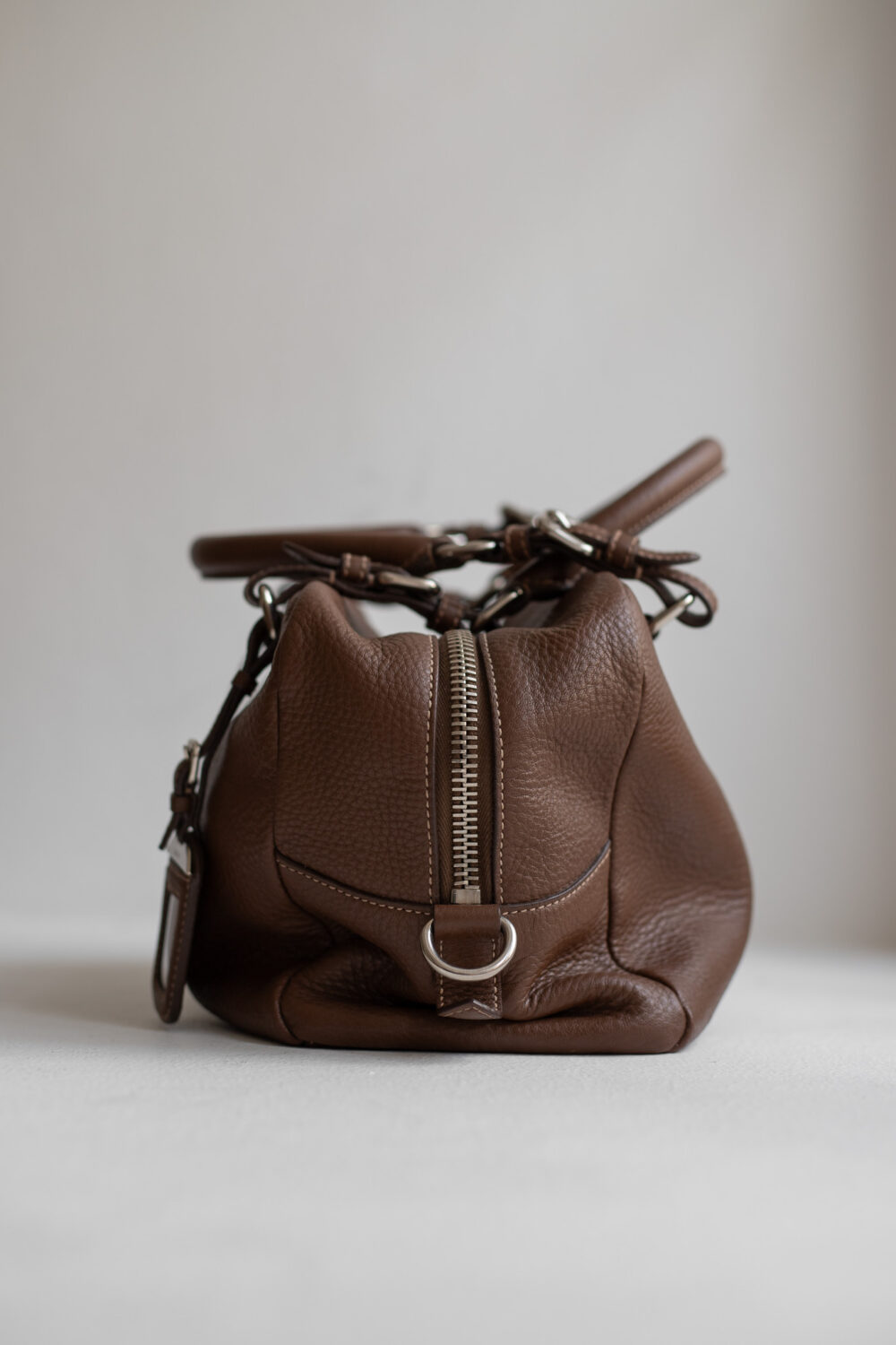 Prada, Vitello Daino Bauletto Bowling Bag – Bild 5