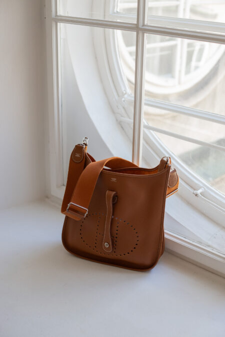 Hermès, Evelyne 33