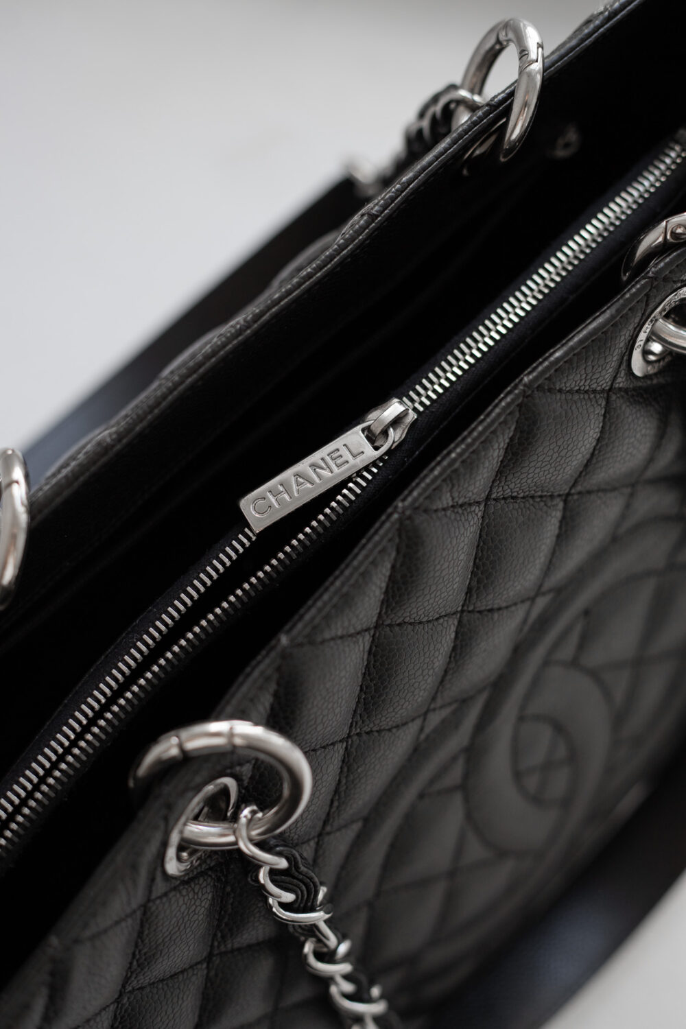 Chanel, Grand Shopping Tote – Bild 16
