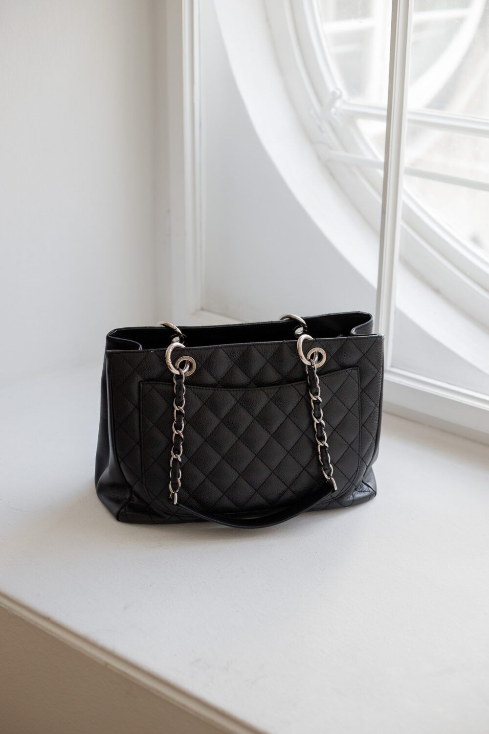 Chanel, Grand Shopping Tote – Bild 3