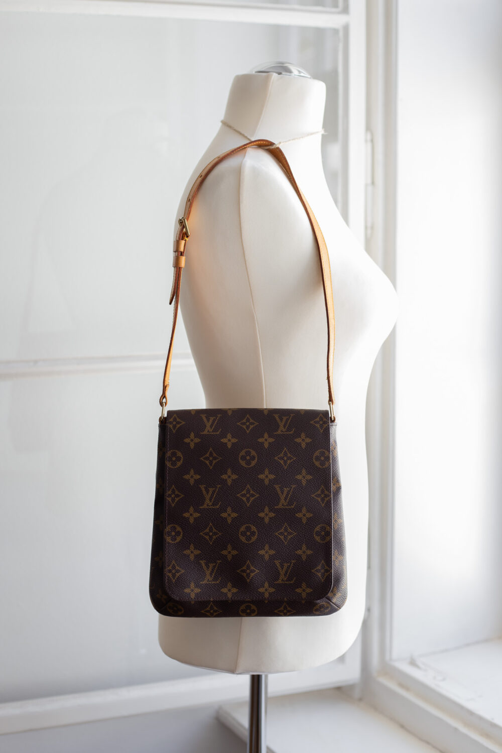 Louis Vuitton, Musette Salsa Shoulder – Bild 9