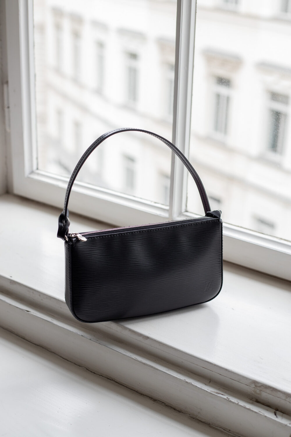 Louis Vuitton, Pochette Epi