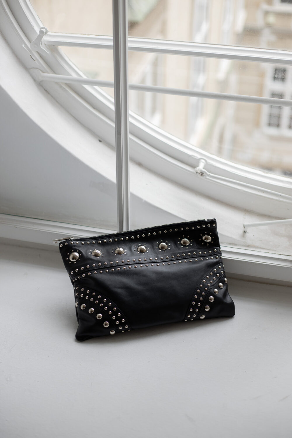Prada, Studded Clutch – Bild 10