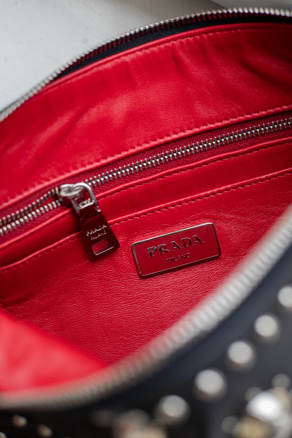 Prada, Studded Clutch – Bild 15
