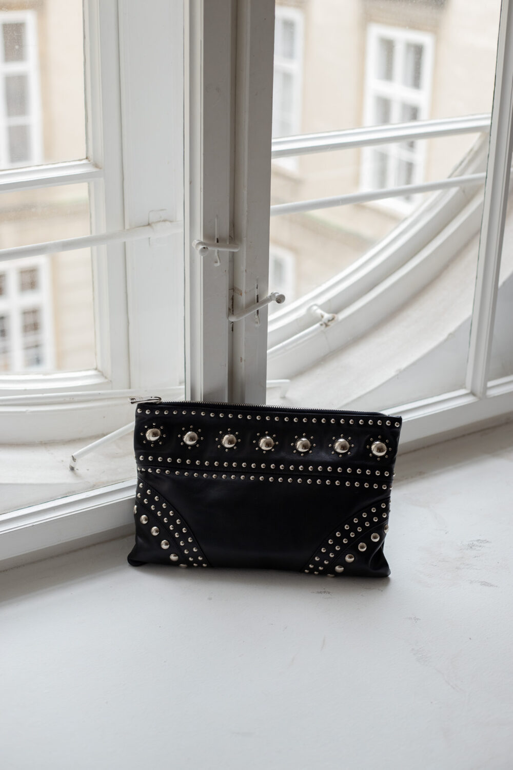 Prada, Studded Clutch – Bild 18