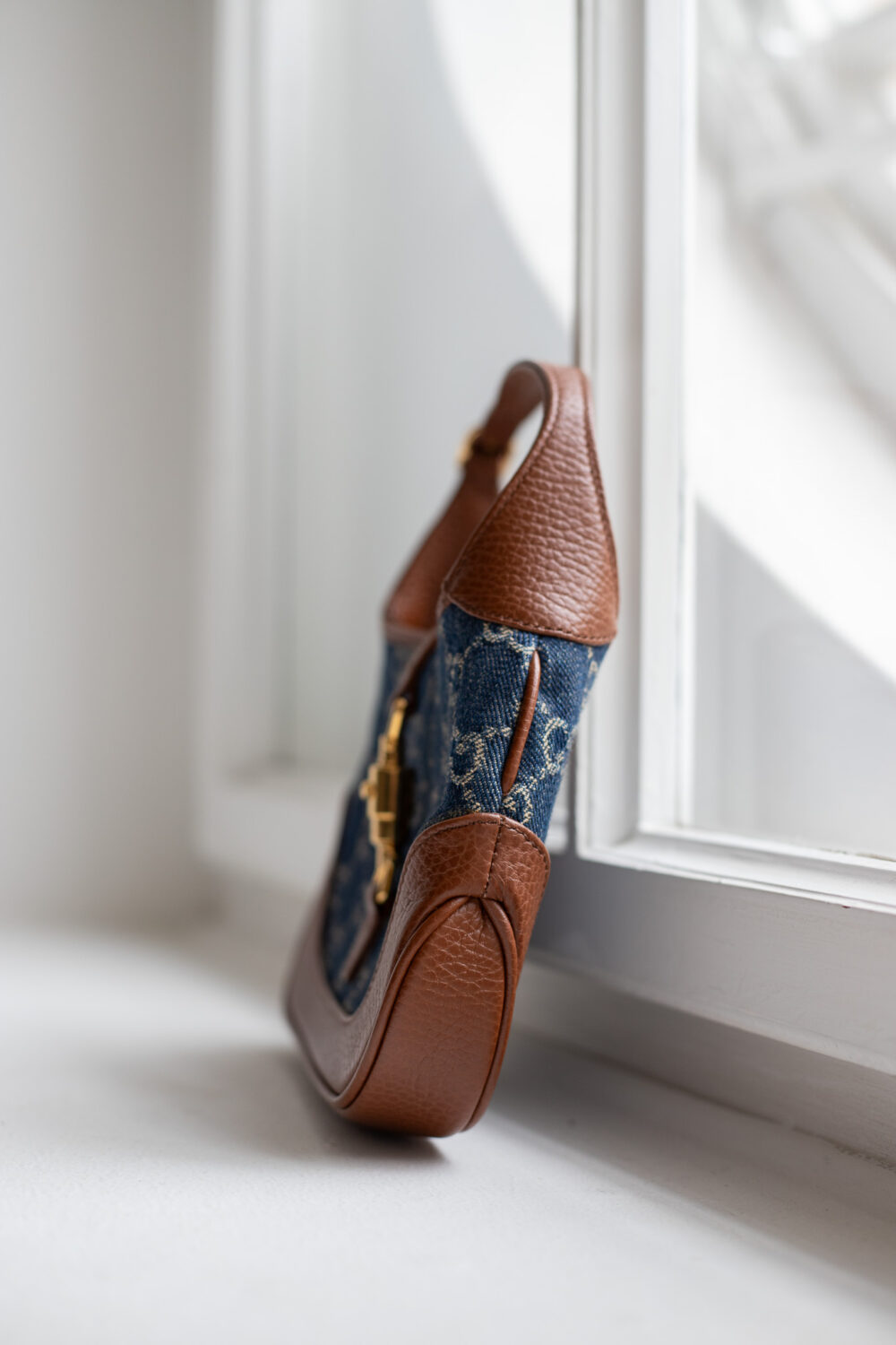 Gucci, Denim Mini Jackie 1961 – Bild 5