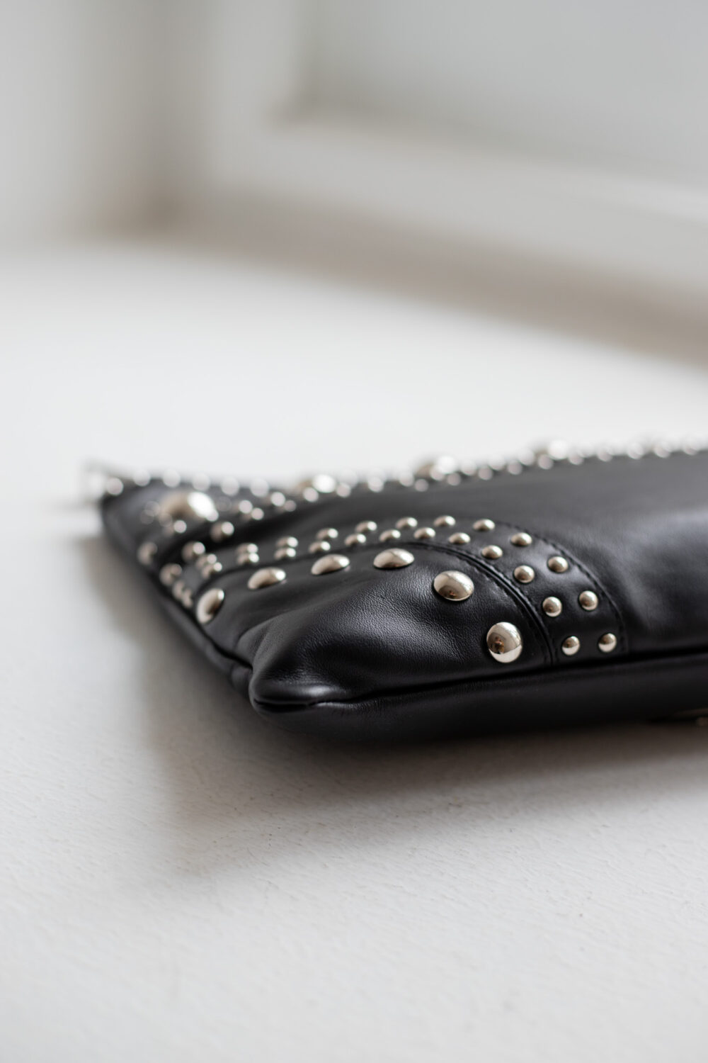 Prada, Studded Clutch – Bild 6