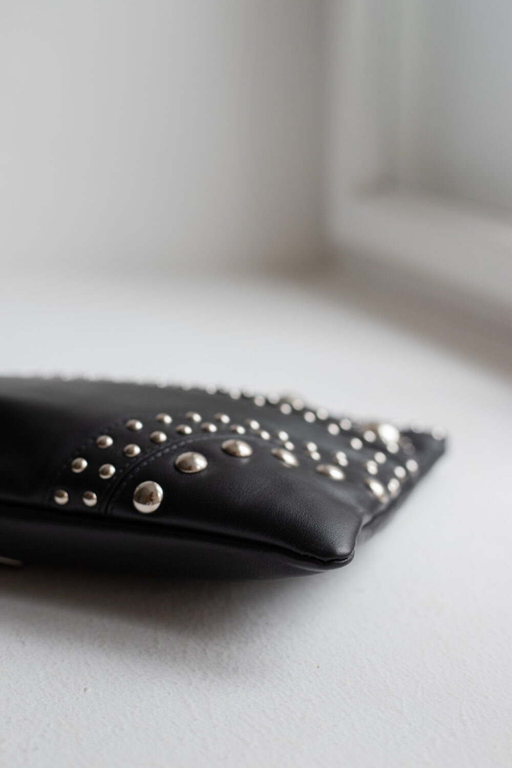 Prada, Studded Clutch – Bild 8