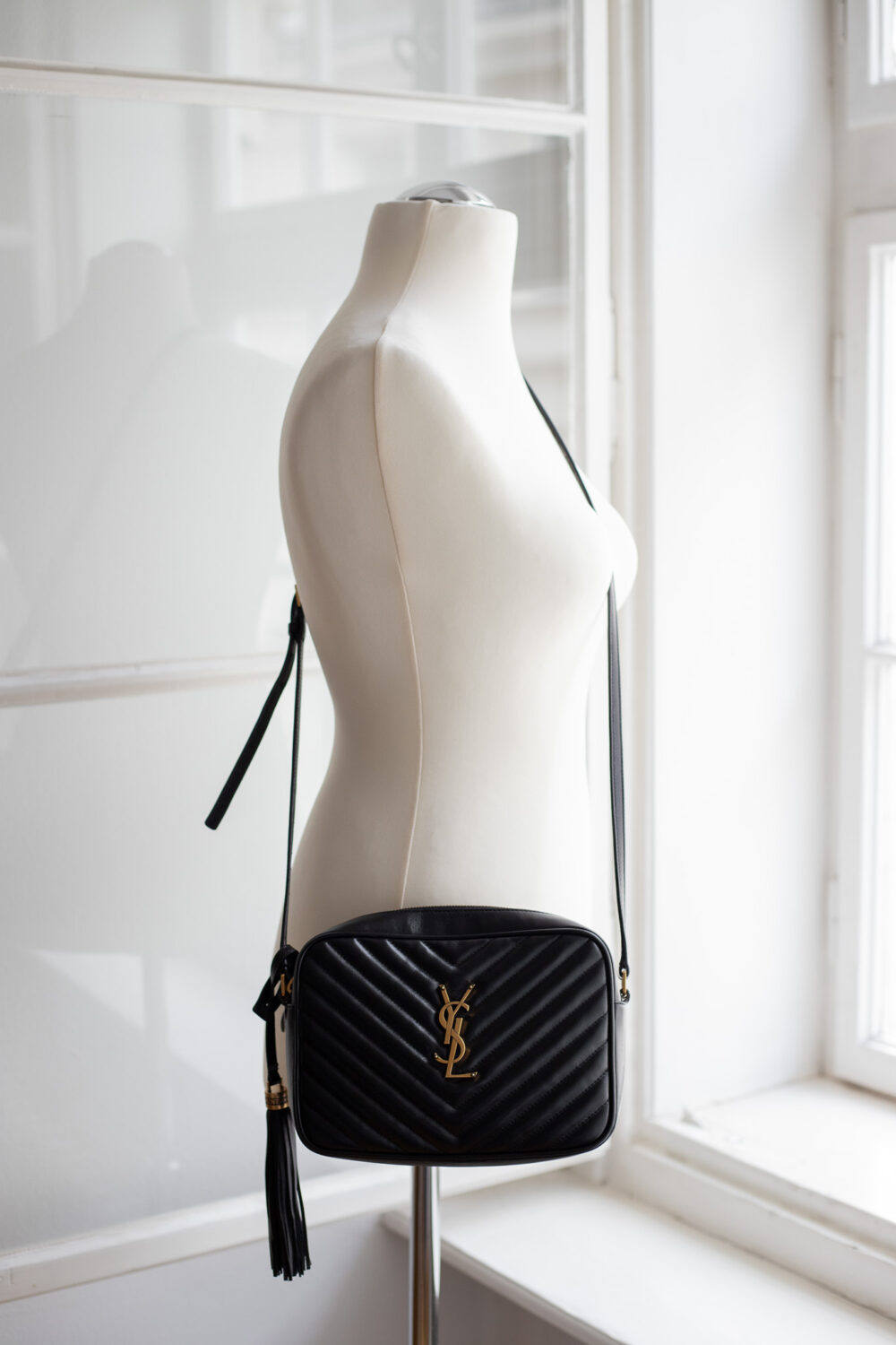Saint Laurent, Lou Camera Bag – Bild 9