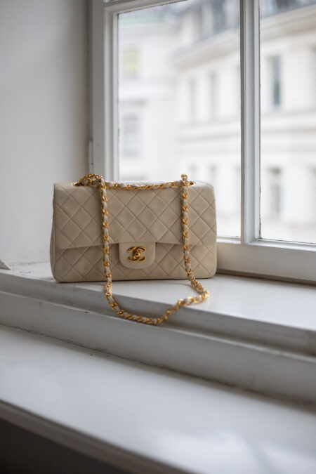 Chanel, Double Flap