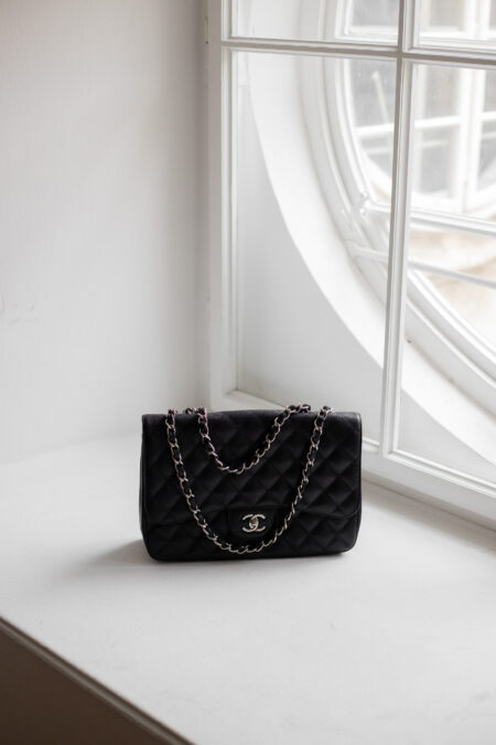 Chanel, Classic Jumbo Single Flap