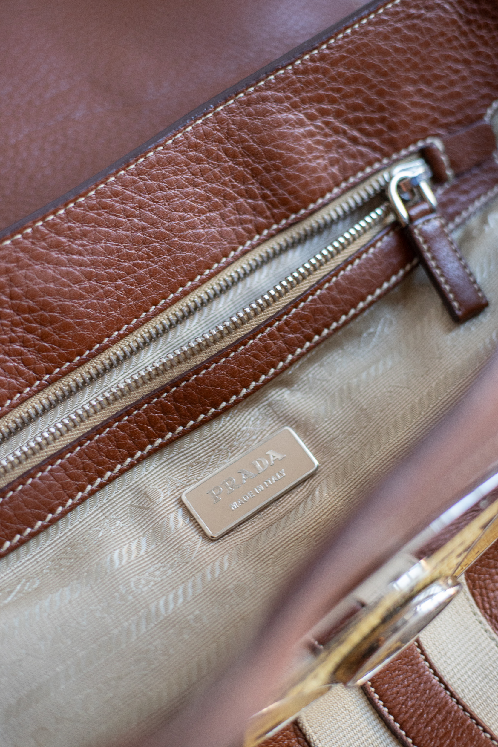 Prada, Skipper Shoulder Bag – Bild 15