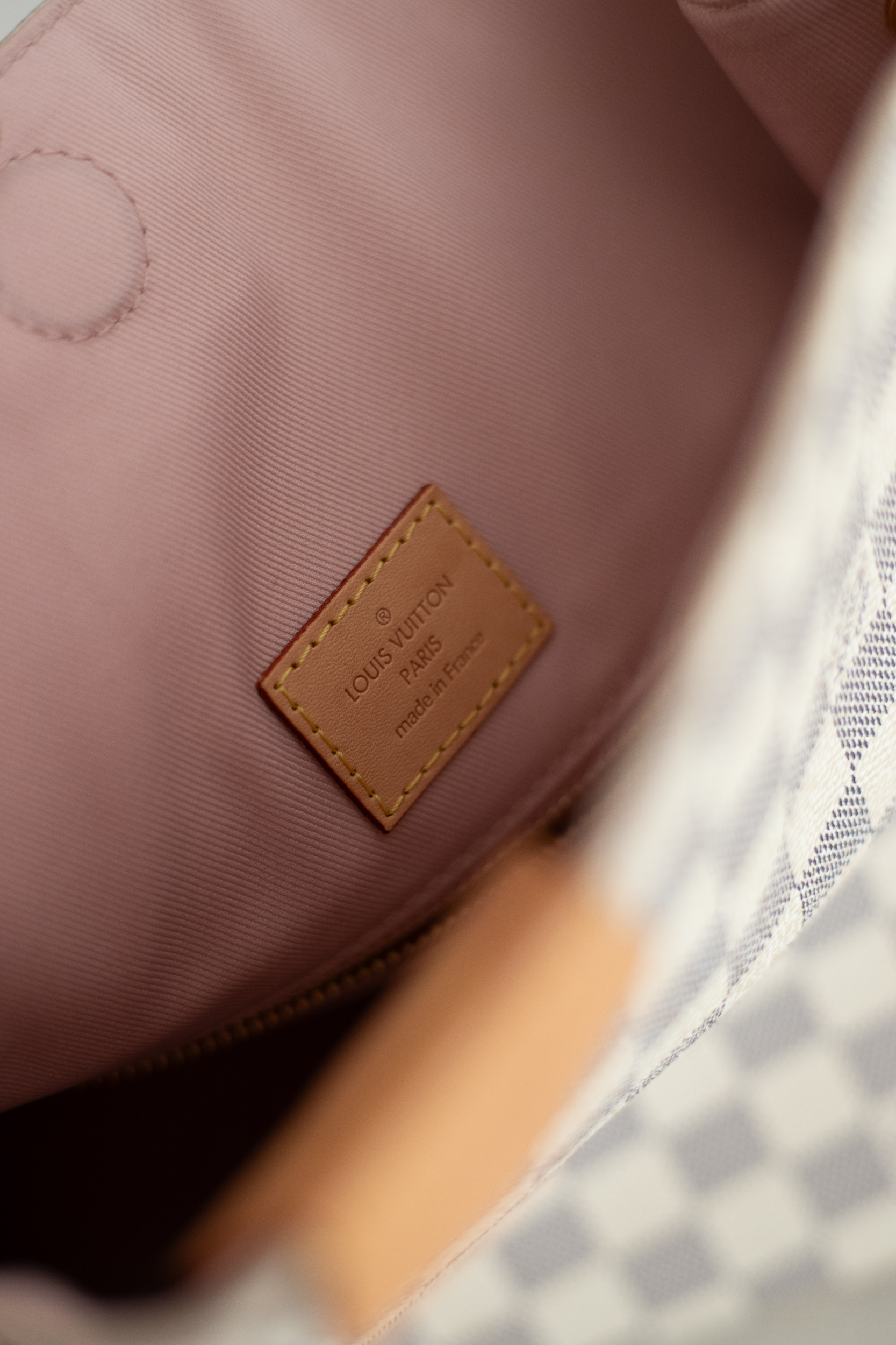 Louis Vuitton, Graceful PM Damier Azur – Bild 10