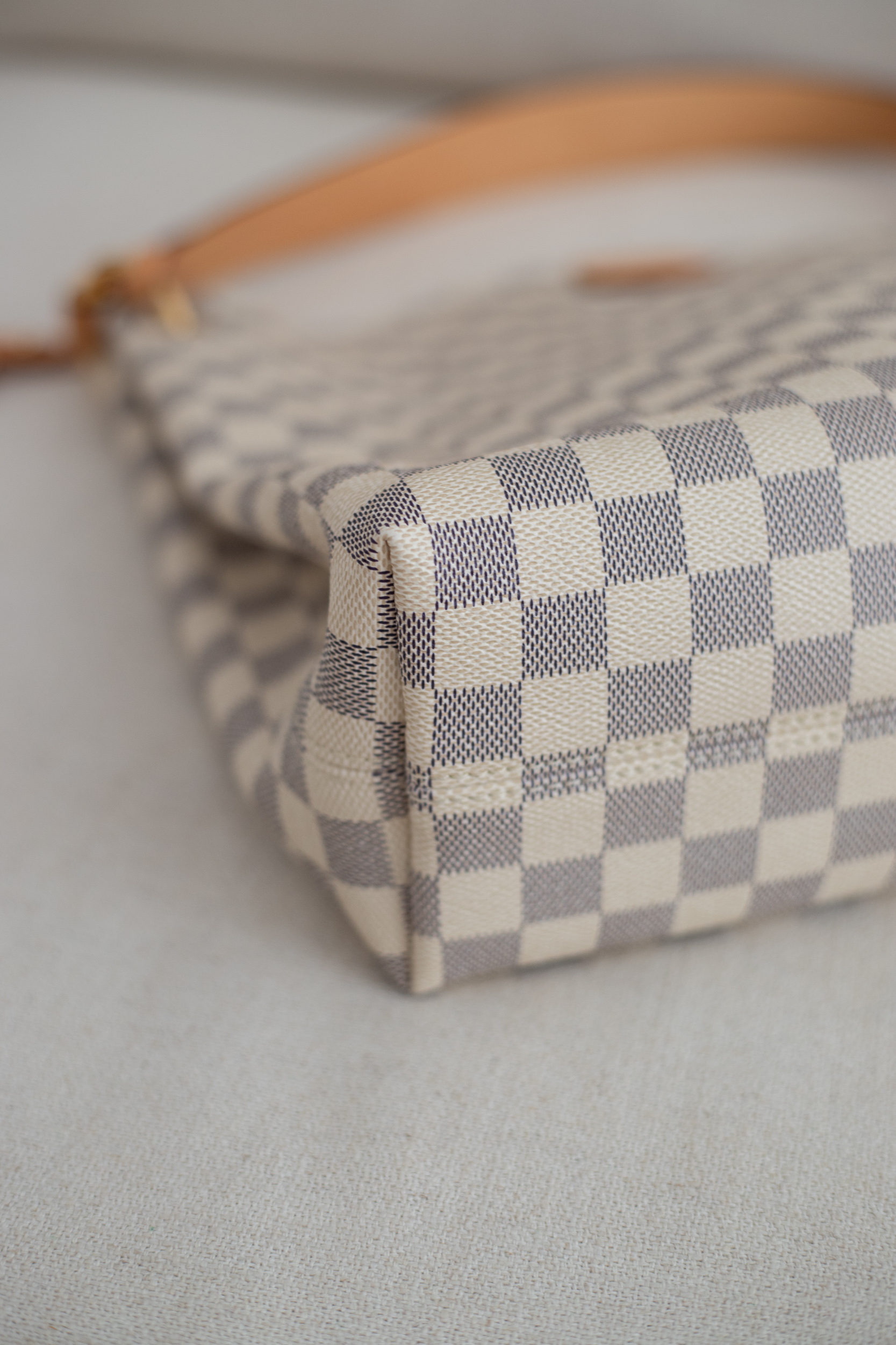 Louis Vuitton, Graceful PM Damier Azur – Bild 5