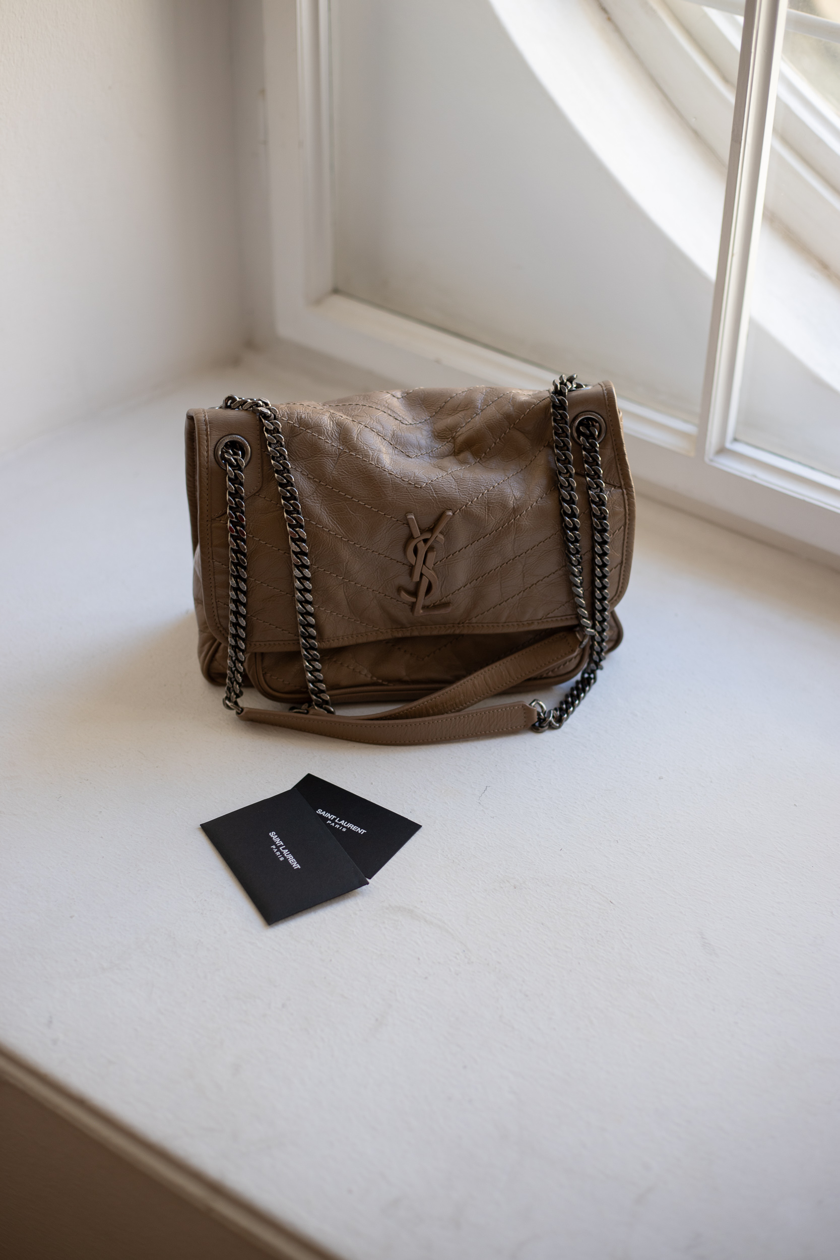 Saint Laurent, Niki Medium