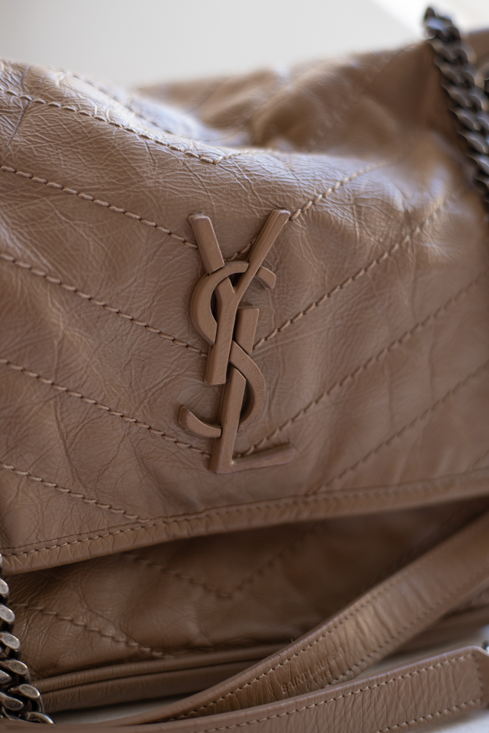 Saint Laurent, Niki Medium – Bild 6