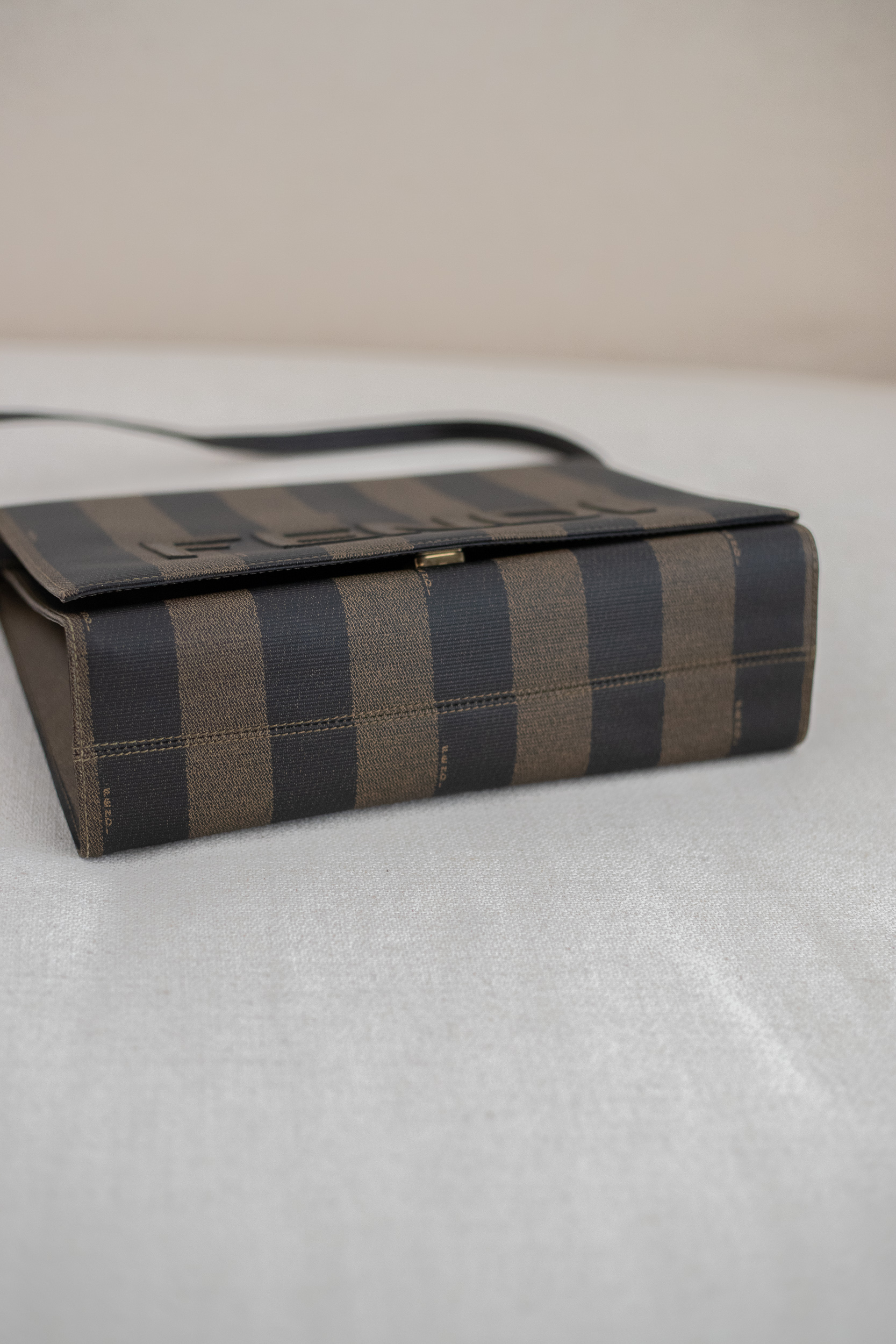 Fendi, Pequin Crossbody – Bild 3