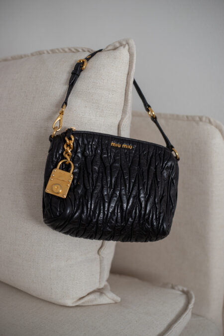 Miu Miu, Schultertasche